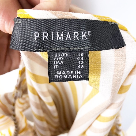 ☀️Adorable Striped Crop Top with Buttons - Picture 6 of 9